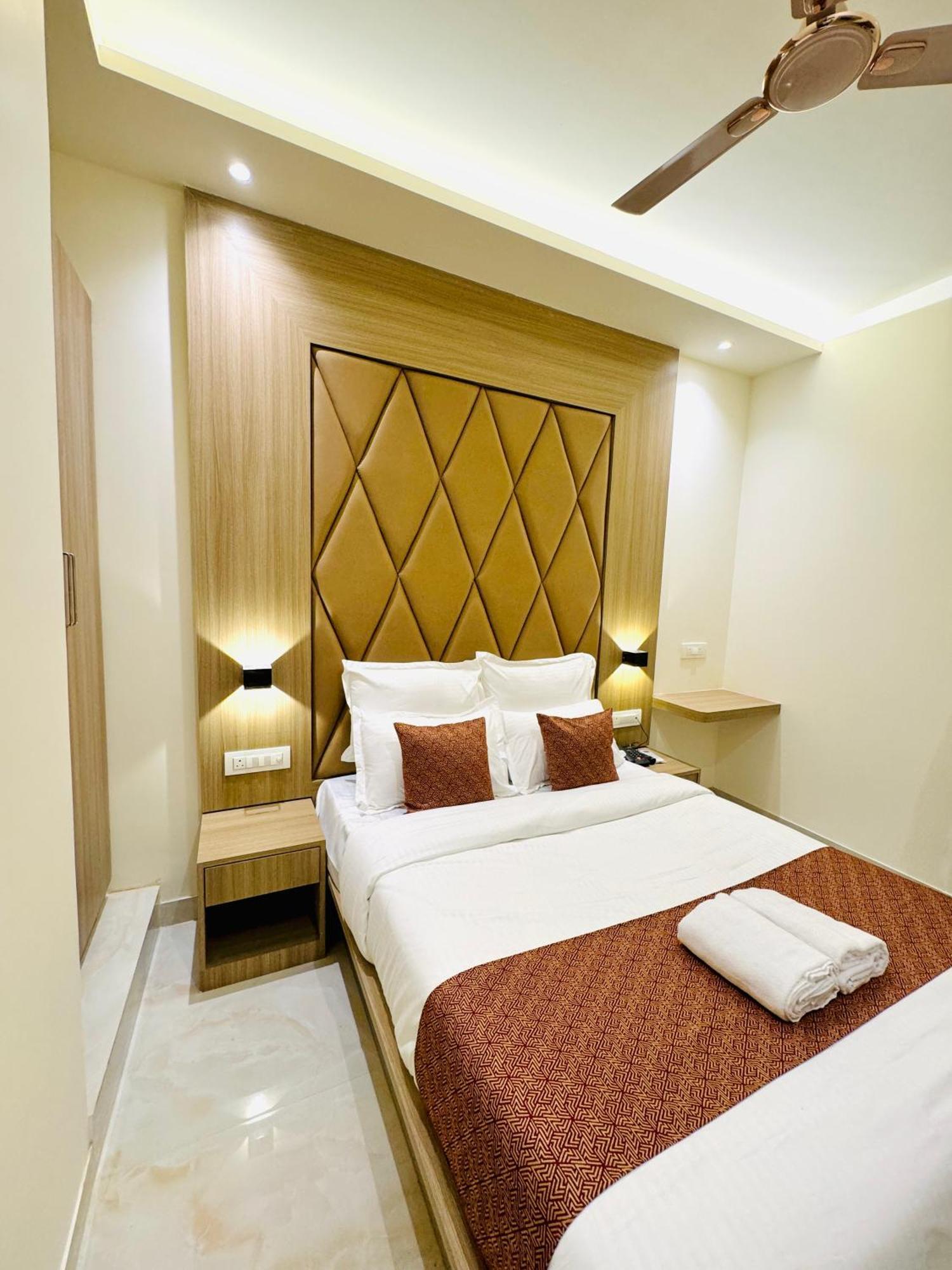 Hotel Bellamont Mumbai  Buitenkant foto