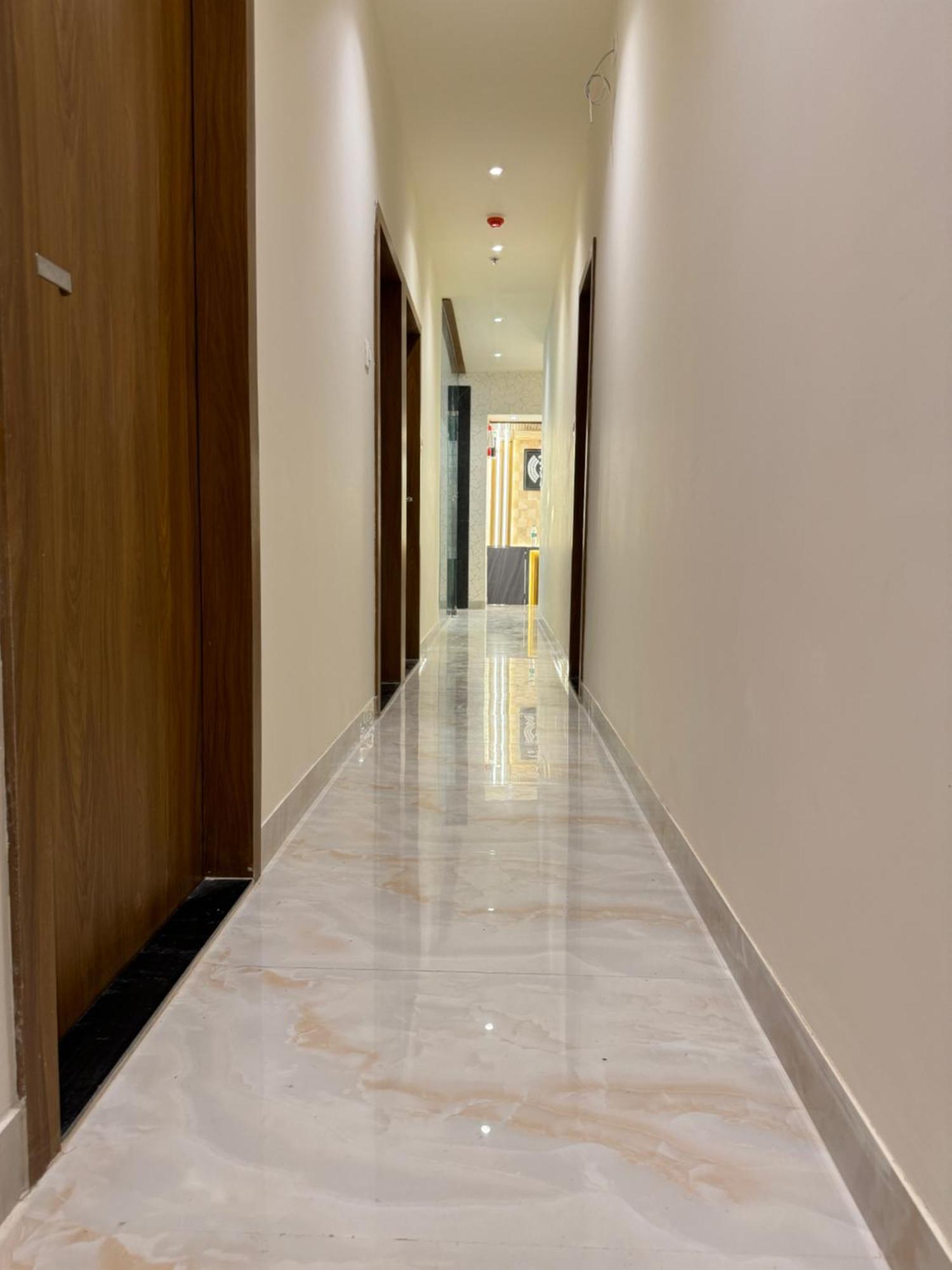 Hotel Bellamont Mumbai  Buitenkant foto