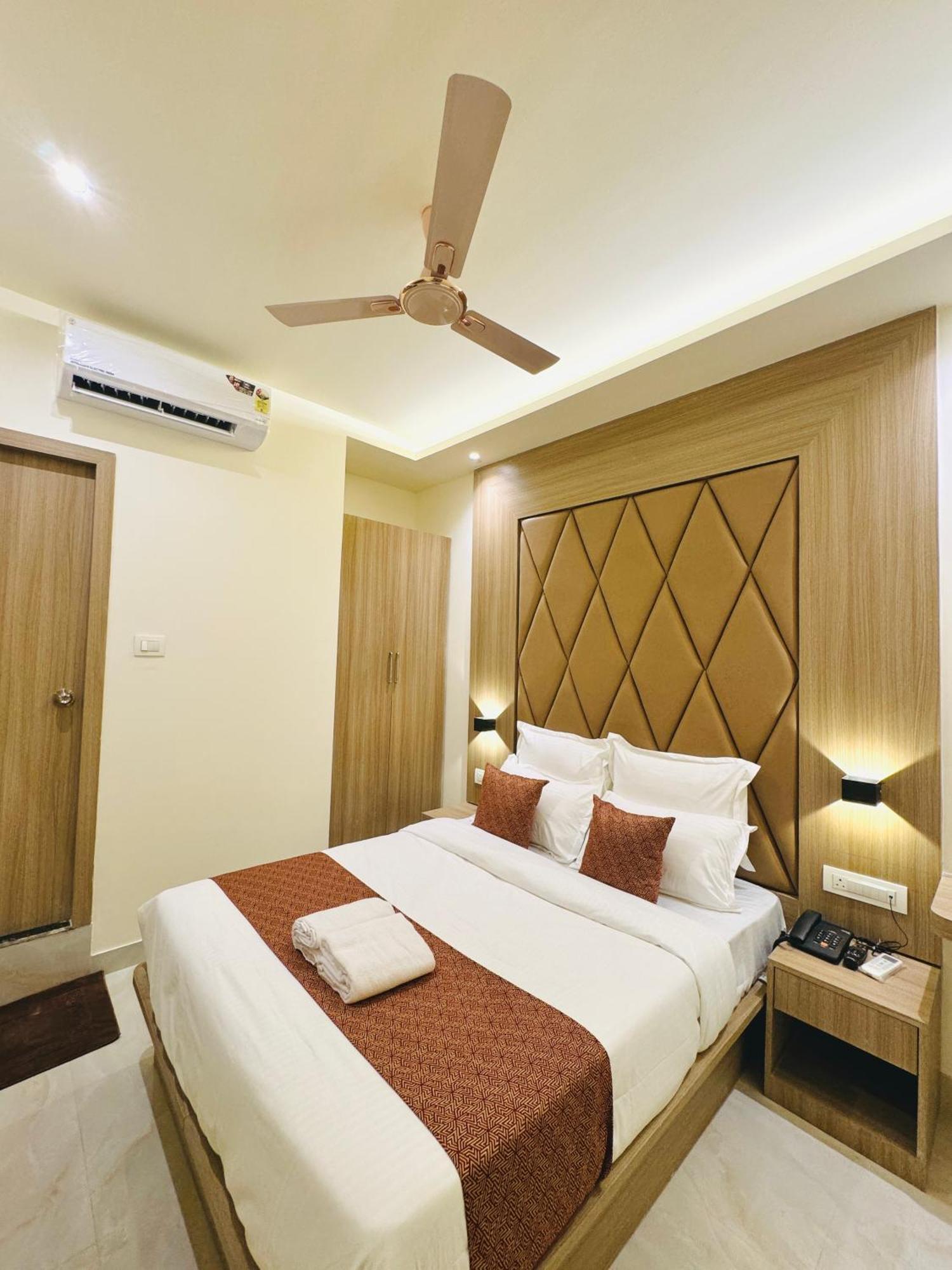 Hotel Bellamont Mumbai  Buitenkant foto