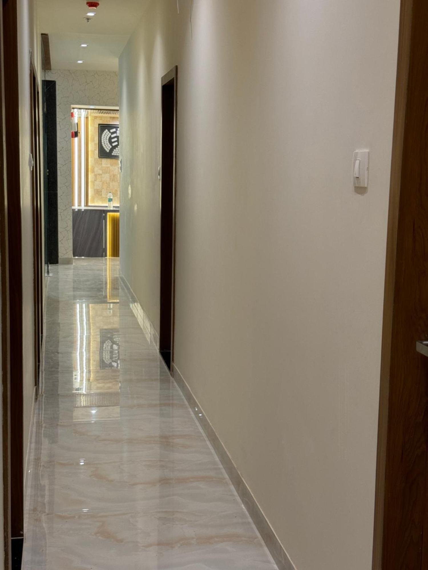 Hotel Bellamont Mumbai  Buitenkant foto