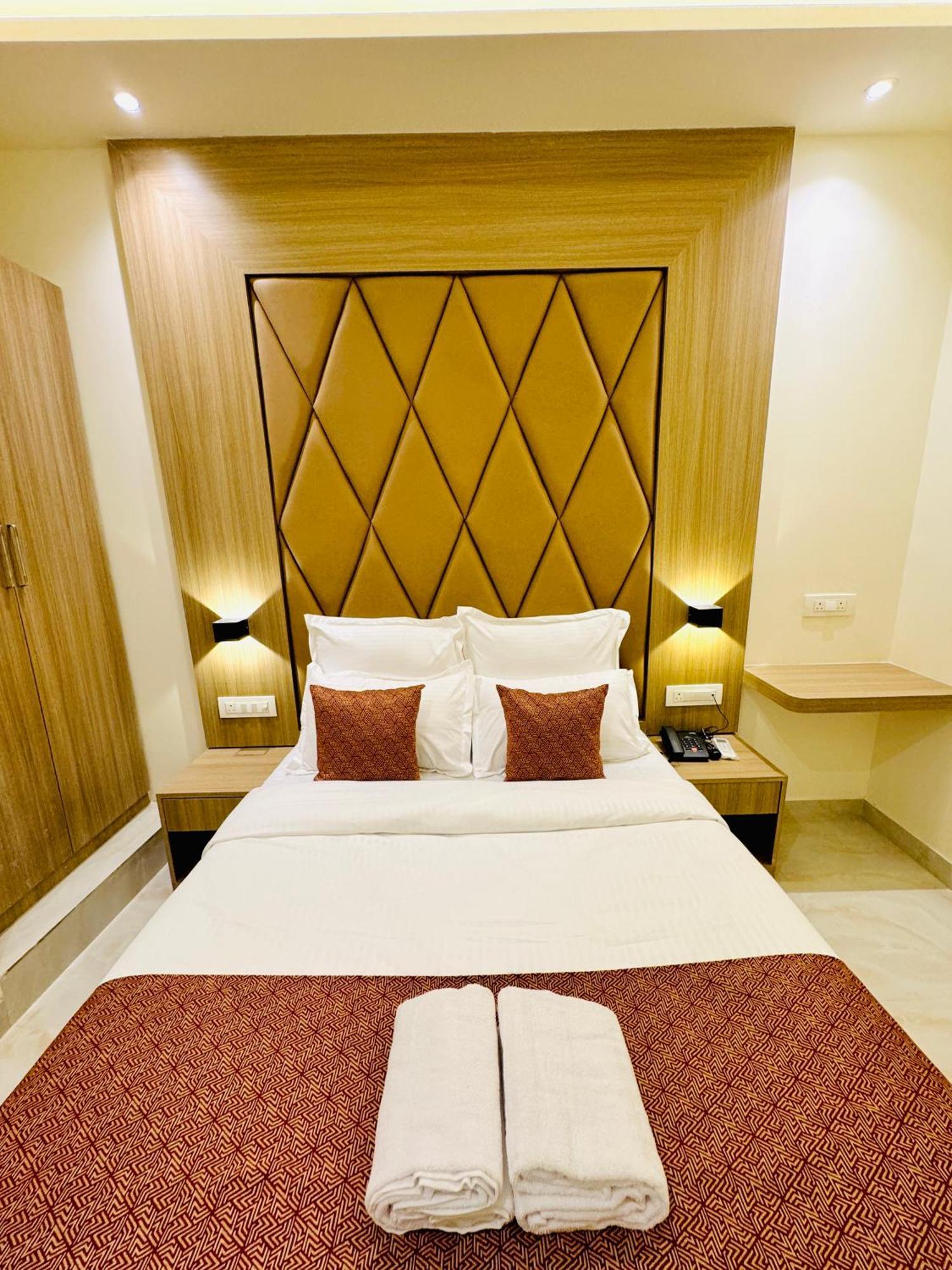 Hotel Bellamont Mumbai  Buitenkant foto