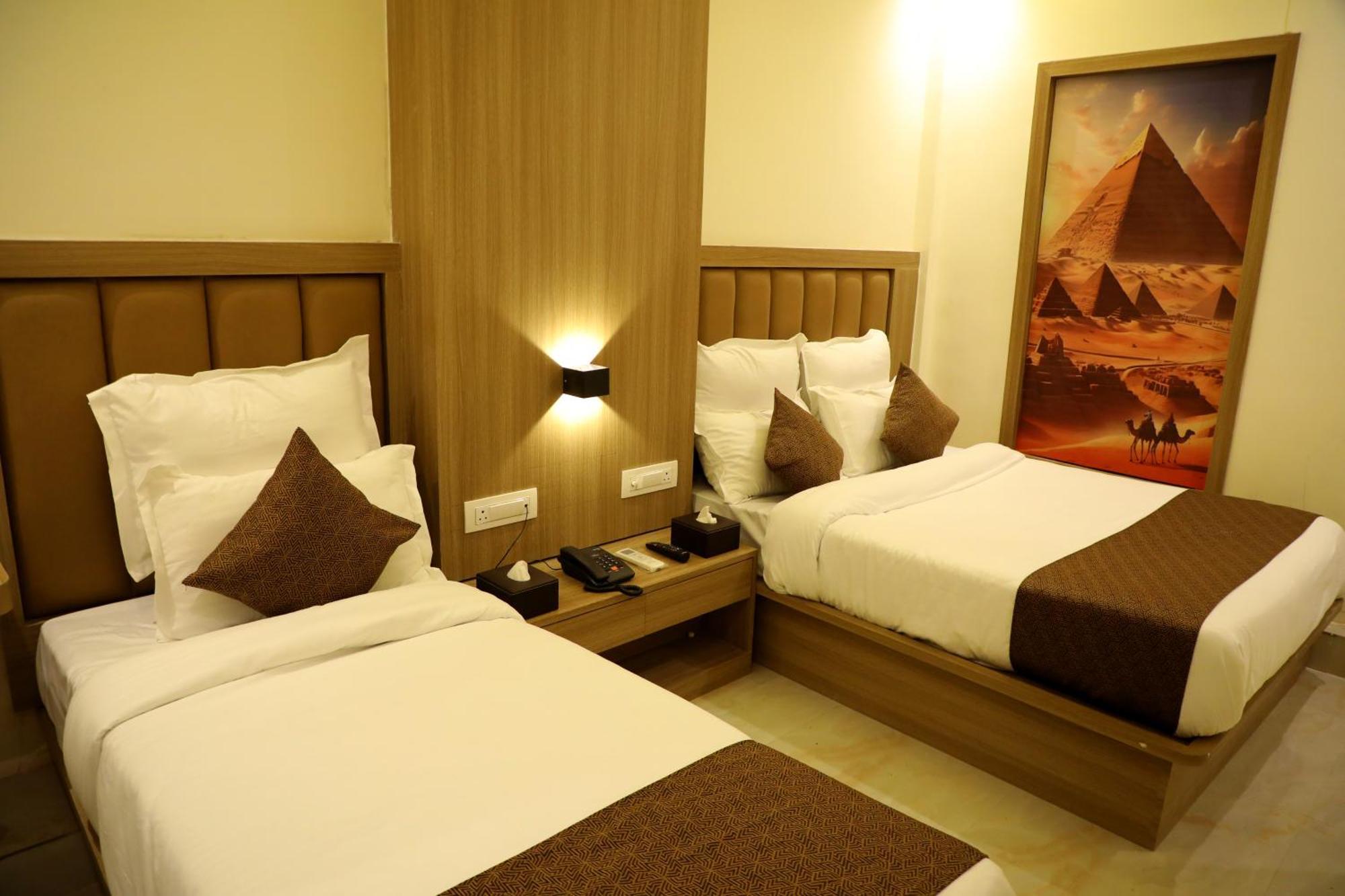 Hotel Bellamont Mumbai  Buitenkant foto