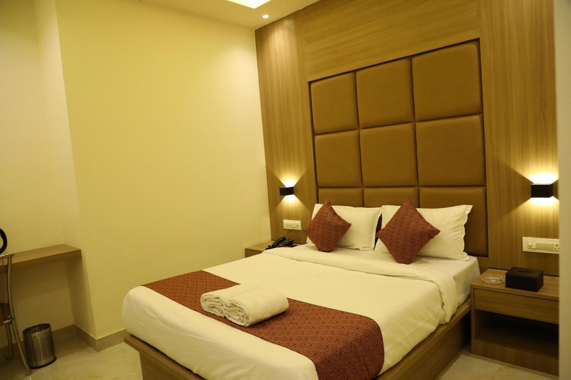 Hotel Bellamont Mumbai  Buitenkant foto