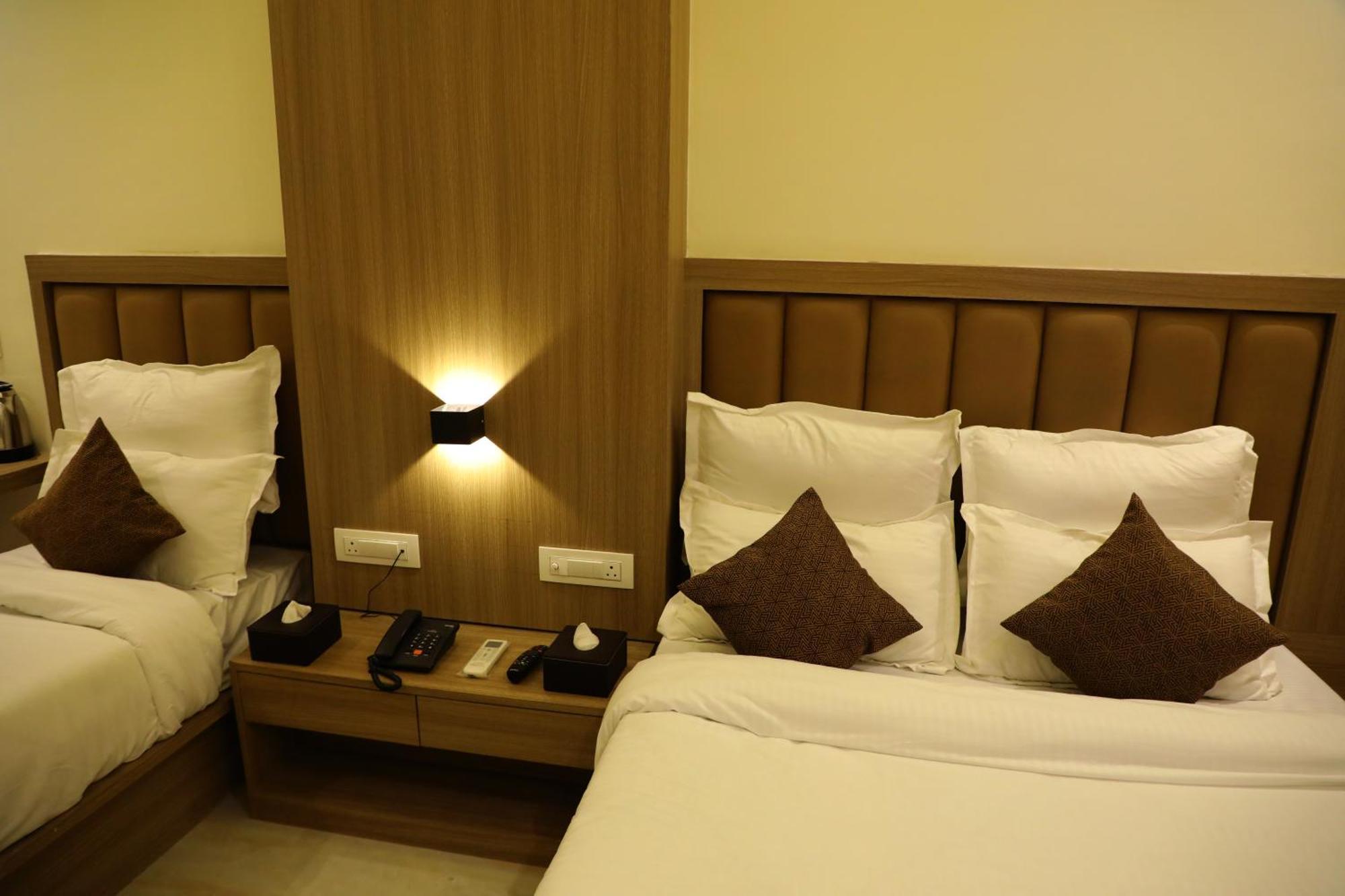 Hotel Bellamont Mumbai  Buitenkant foto